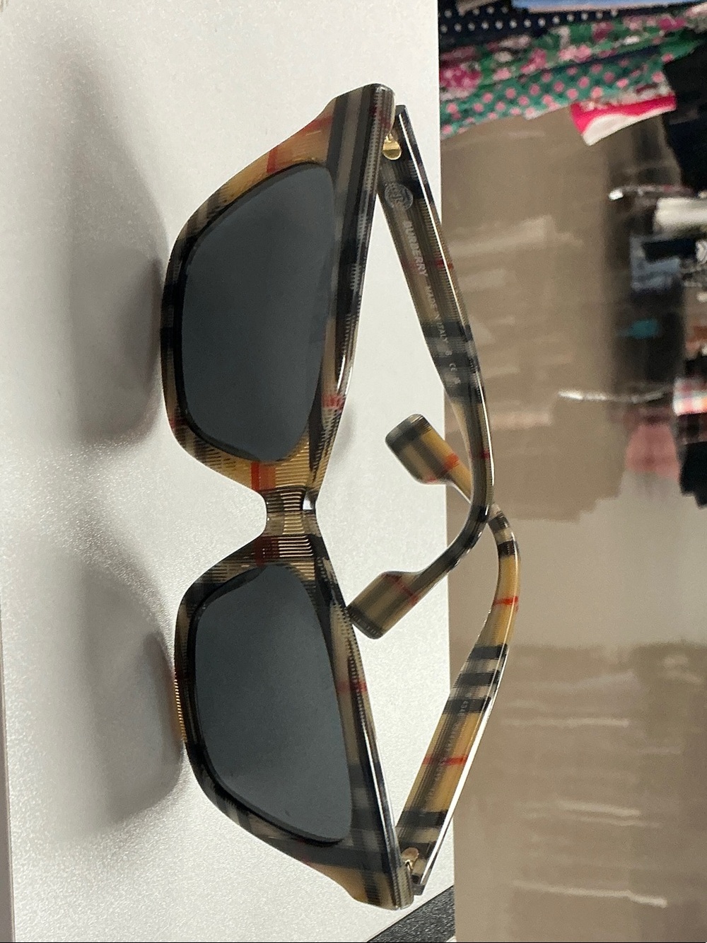 Plaid Pattern Rectangle Women's Sunglasses - Brown